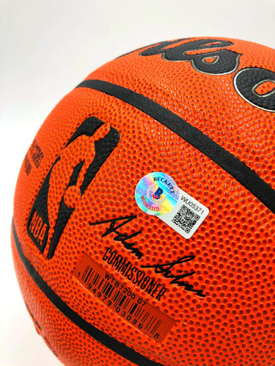 MAGIC JOHNSON (Los Angeles Lakers)</br>signierter Basketball</br>Wilson Authentic – Bild 3